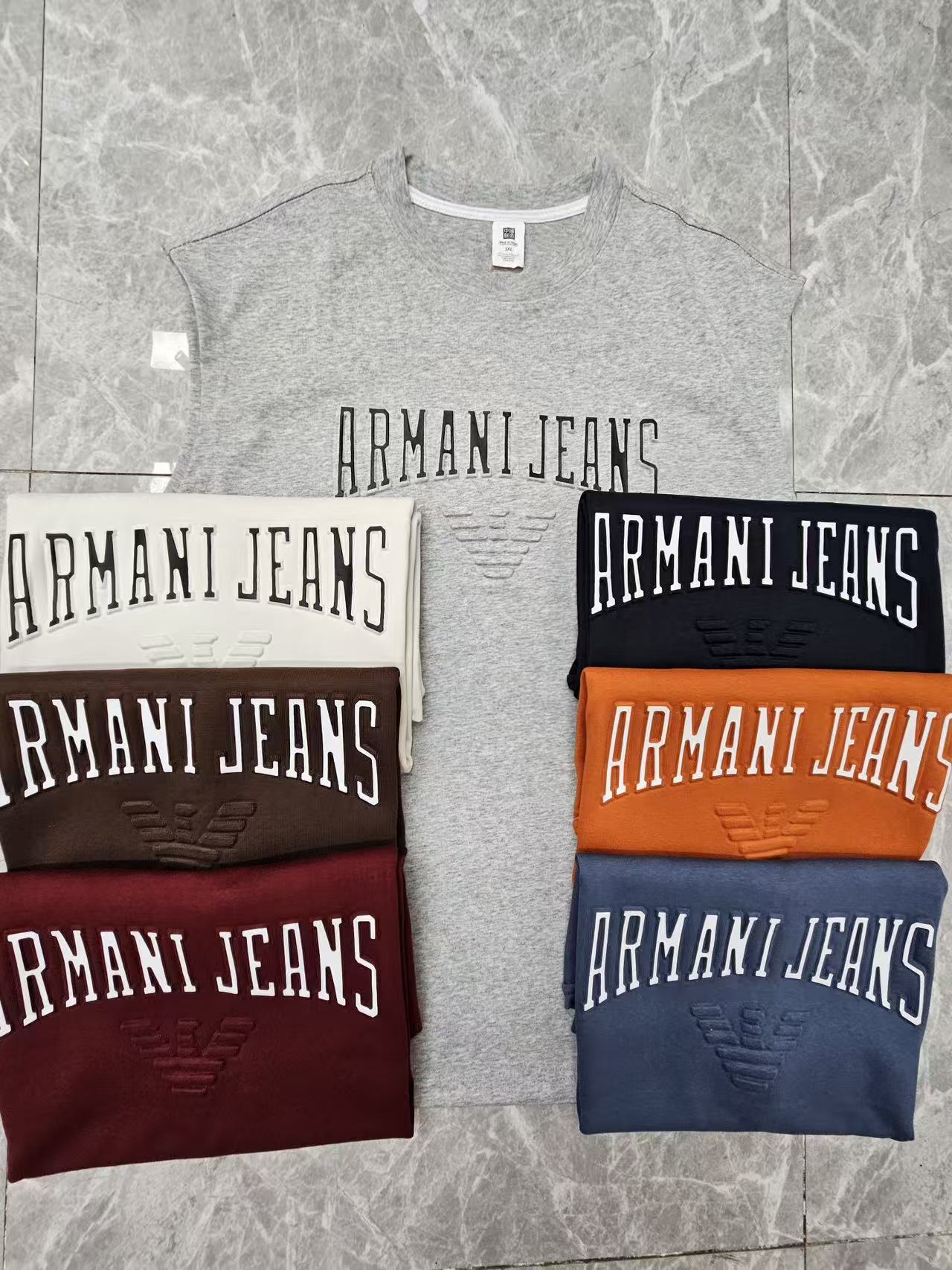 Lot de 100 teeshirt mix modèle t’aime
