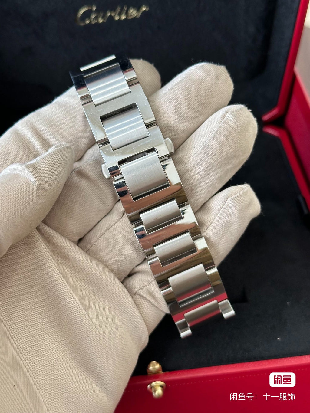 Montre Cartier Ballon Bleu neuve avec mouvement à quartz