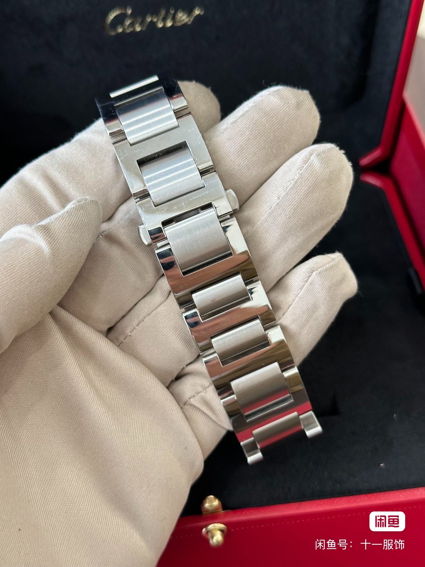 Montre Cartier Ballon Bleu neuve avec mouvement à quartz